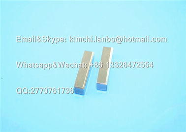 China. piezas de máquinas de impresión de prensa offset de alta calidad de barras de agarre y almohadillas de agarre de 17x4x4 mm proveedor