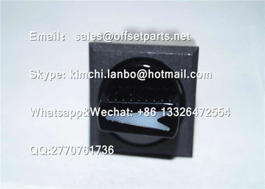 China. AG225-PL3W22E3 5BB-6101-320 Komori interruptor de selección de tres etapas pieza original para máquina de impresión offset proveedor