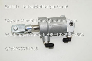 China. F4. ¿Qué quieres decir?334.027 /03 cilindro neumático de alta calidad PM52 piezas de la máquina de impresión proveedor