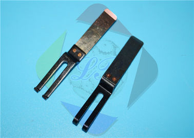 F2. ¿Qué quieres decir?028.475S HD SM52CD102XL105 Separador de piezas de la máquina Finger SHEET105F L82mm W12mm T0.2mm proveedor