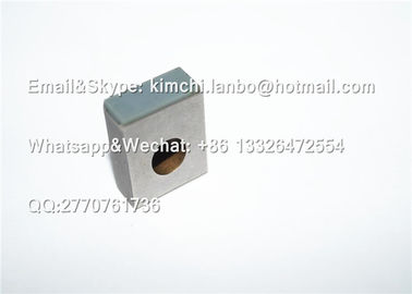 agarrador komori con superficie de caucho 18x15x6.9 piezas de repuesto de la máquina de impresión komori proveedor