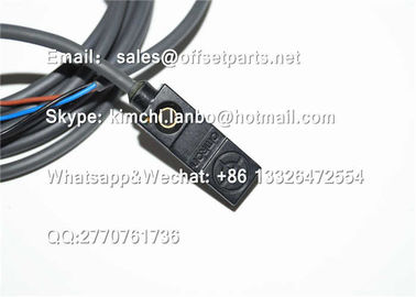5BC-4200-330 TL-W3MC1 Komori conmutador de proximidad piezas originales para la máquina de impresión offset Komori proveedor