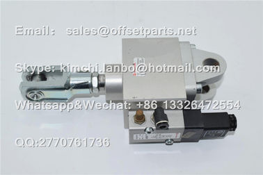 El cilindro neumático M2.184.1011/A D63 H18 Reemplazo de la máquina de impresión offset original usada proveedor