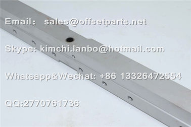 Barras de Roland Gripper 1060x47mm de acero de media talla de prensa offset para máquinas de impresión Partes de repuesto proveedor